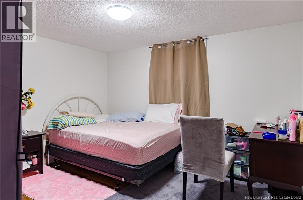 6 Parkdale Avenue - 19