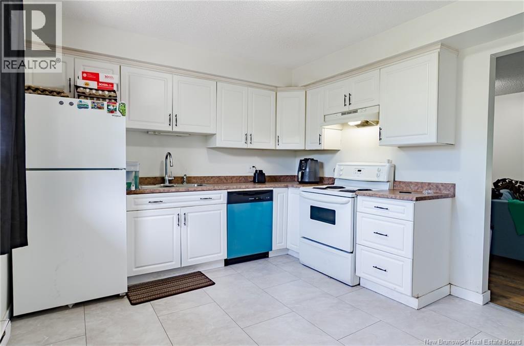 6 Parkdale Avenue - 22