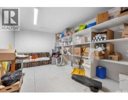 2924 Dewdney Avenue, Regina, SK S4T0X9 Photo 12