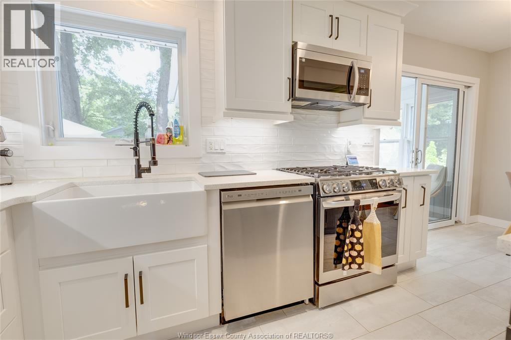 3035 RADISSON AVENUE - 15