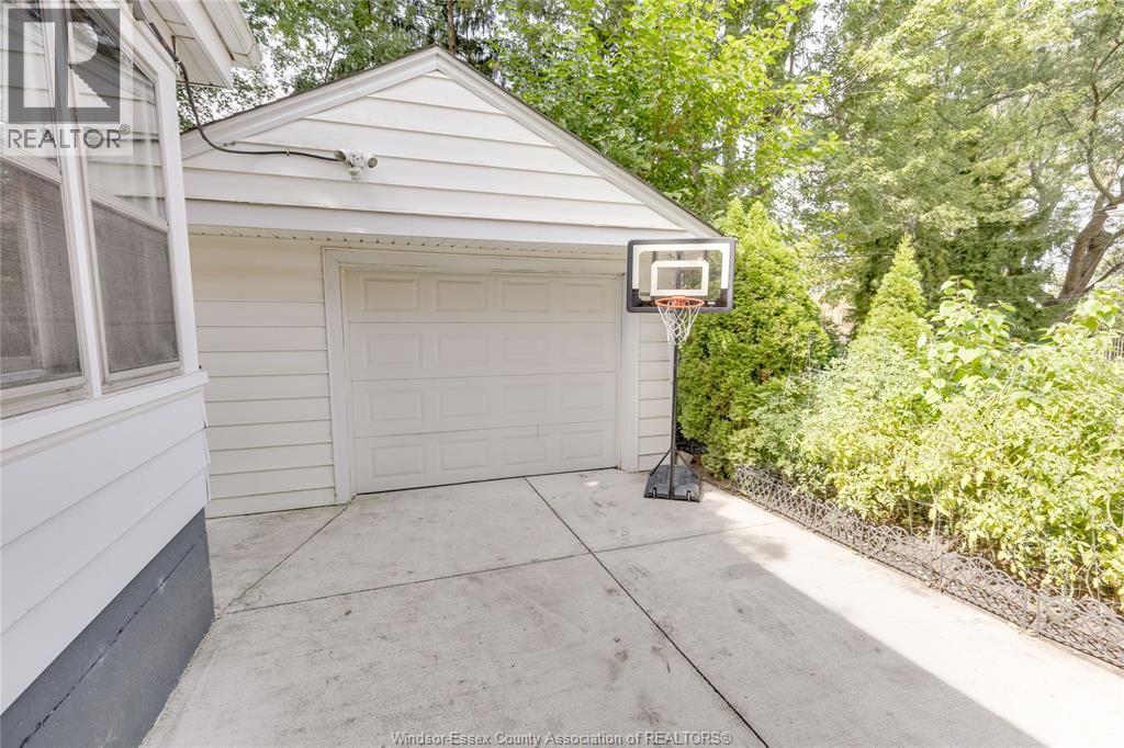 3035 RADISSON AVENUE - Image 41