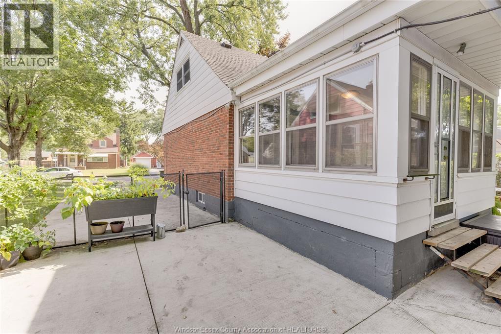 3035 RADISSON AVENUE - 42