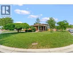 146 Atlantic, Amherstburg, ON N9V3K7 Photo 46