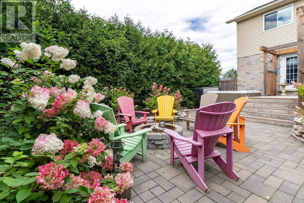130 Bayside Crescent - Image 40