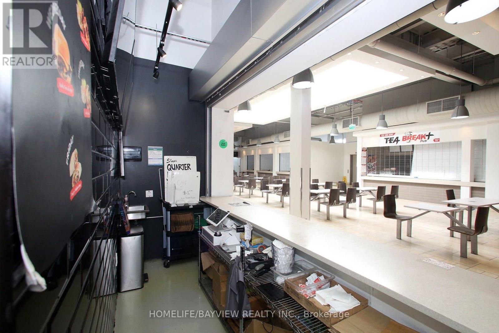 7215 Goreway Drive — photo 22