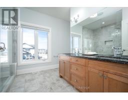 16 Gelderland Crescent, Oro Medonte, ON L0K1E0 Photo 18