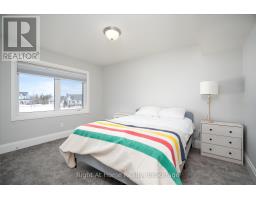 16 Gelderland Crescent, Oro Medonte, ON L0K1E0 Photo 35