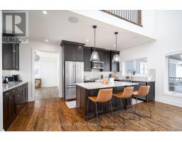 Loft - 16 Gelderland Crescent, Oro Medonte, ON L0K1E0 Photo 7