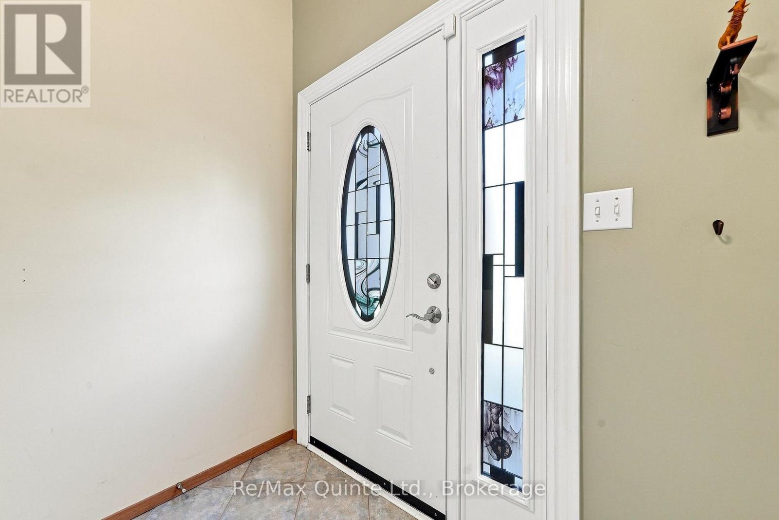 51 BAY STREET - Image 3