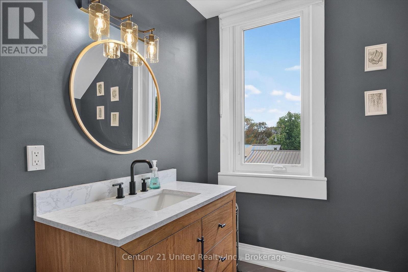 9 CRANDALL STREET - 16