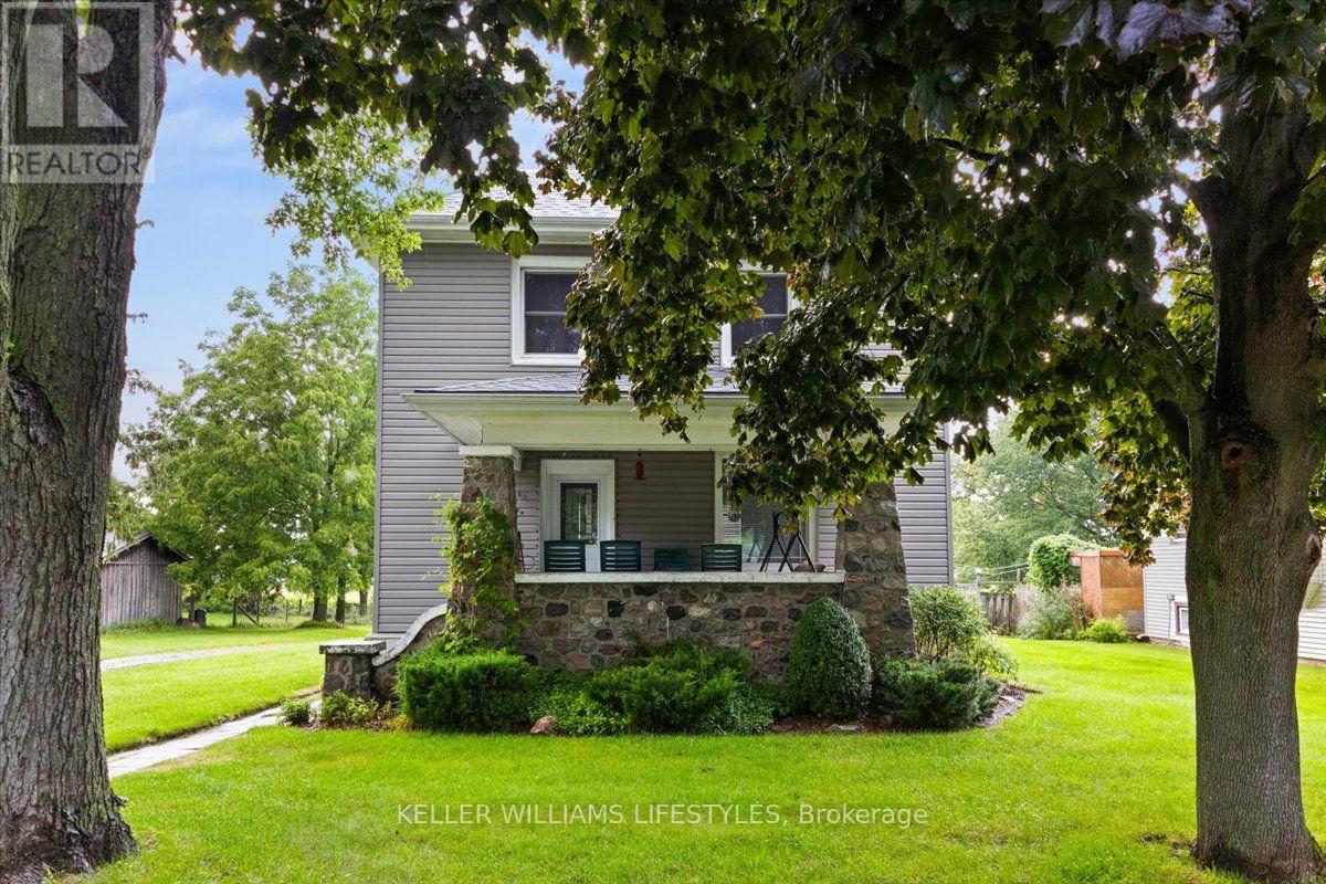 61 MAIN STREET W - 3