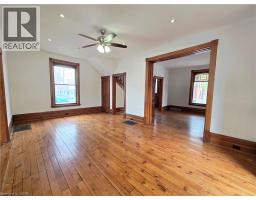 7 Ontario Street, Grimsby, ON L3M3G8 Photo 7