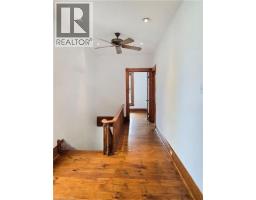 7 Ontario Street, Grimsby, ON L3M3G8 Photo 10