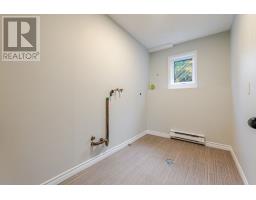 36 Moores Drive thumbnail 34