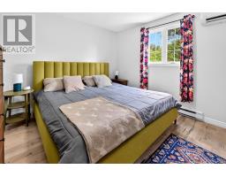 12 Leger Crescent thumbnail 19