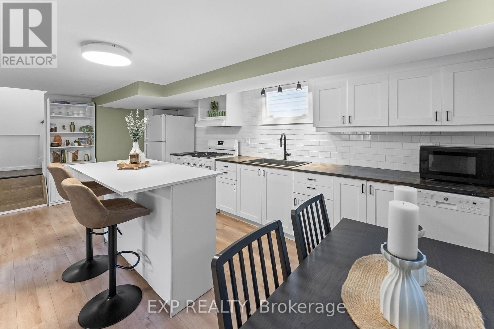 142 MARCELLA CRESCENT - Image 30