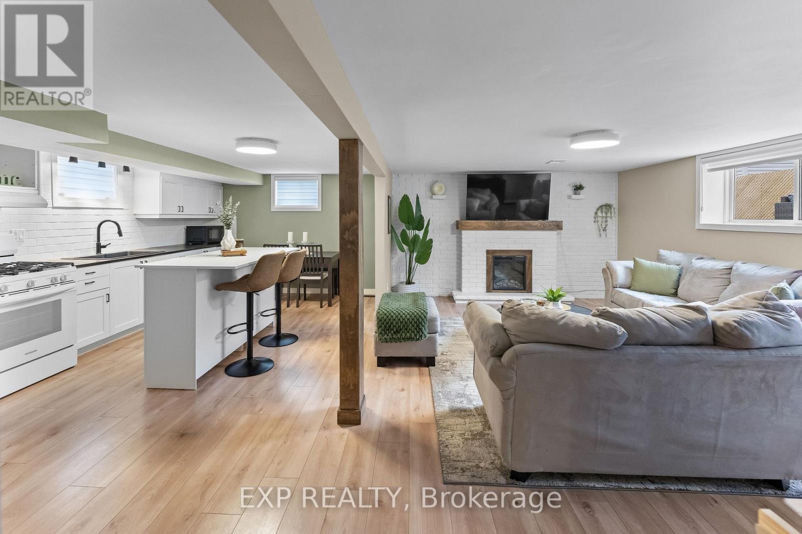 142 MARCELLA CRESCENT - Image 36