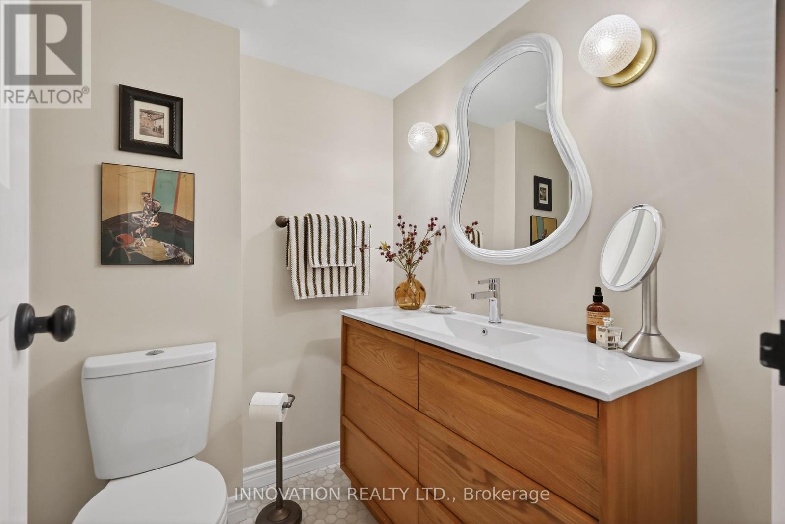 1 Bed, 1 Bath House for Sale in Ottawa – 1 – 110 RIDEAU TERRACE, Ottawa – MLS# X13759042 - Image 21
