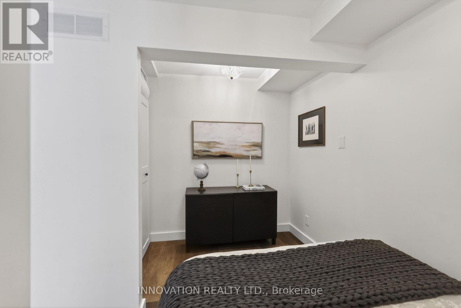 1 Bed, 1 Bath House for Sale in Ottawa – 1 – 110 RIDEAU TERRACE, Ottawa – MLS# X13759042 - Image 34