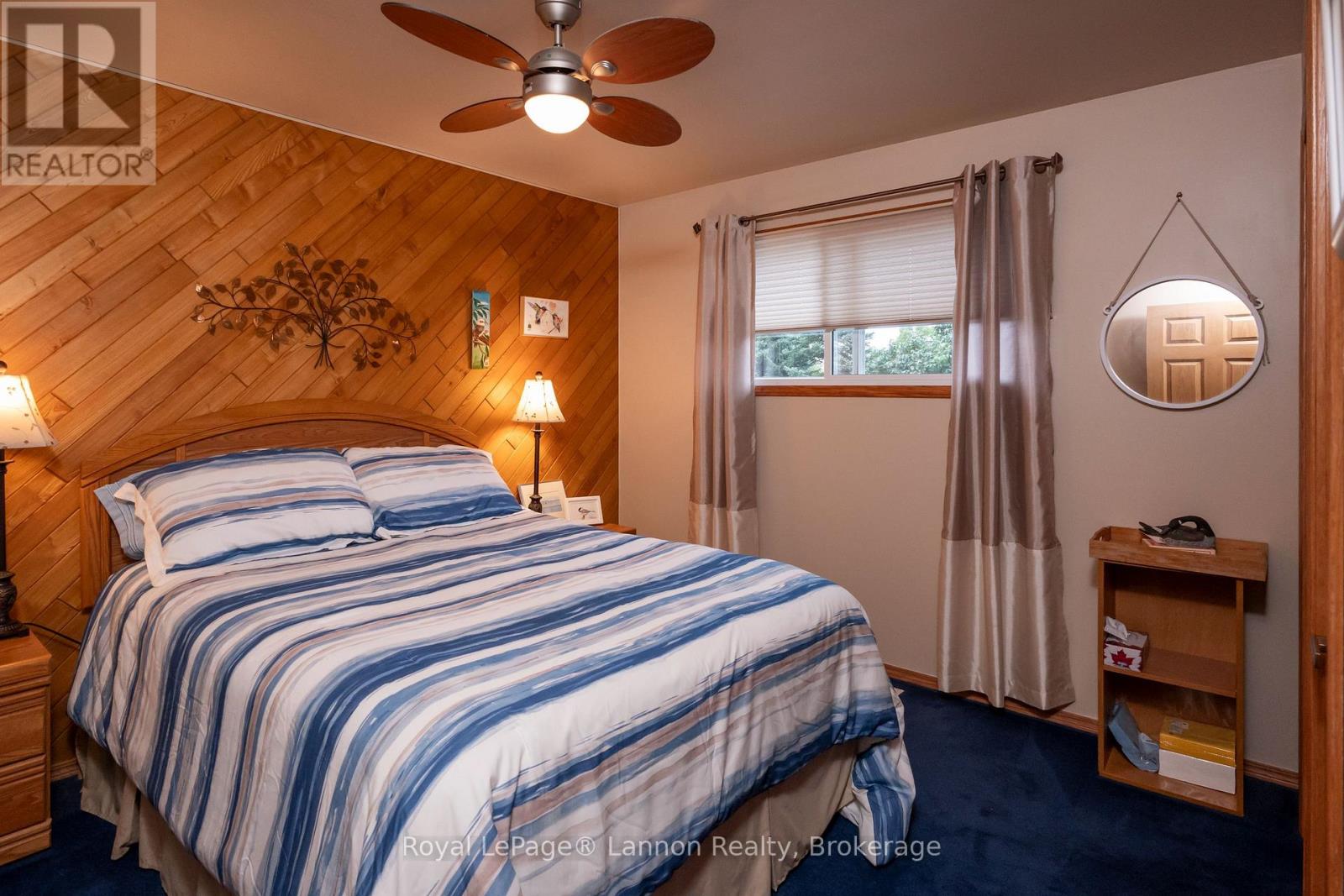 404 RIVERVIEW DRIVE - 16