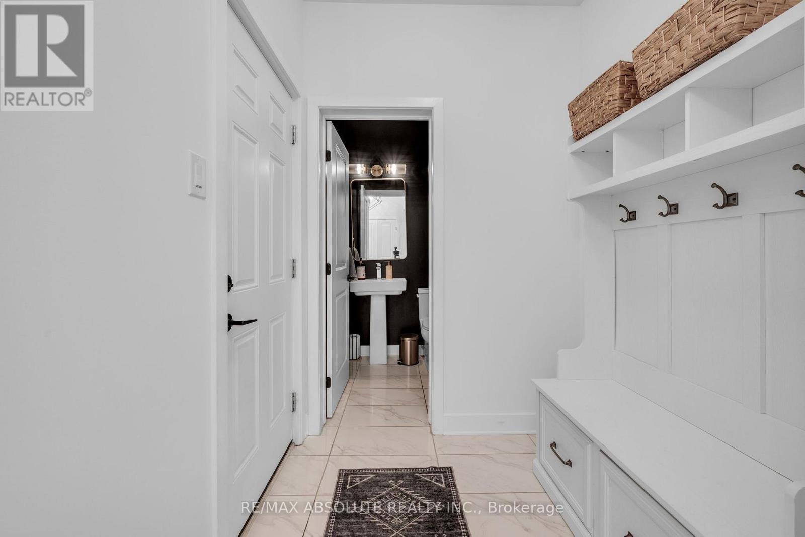 826 CHIPPING CIRCLE - 9