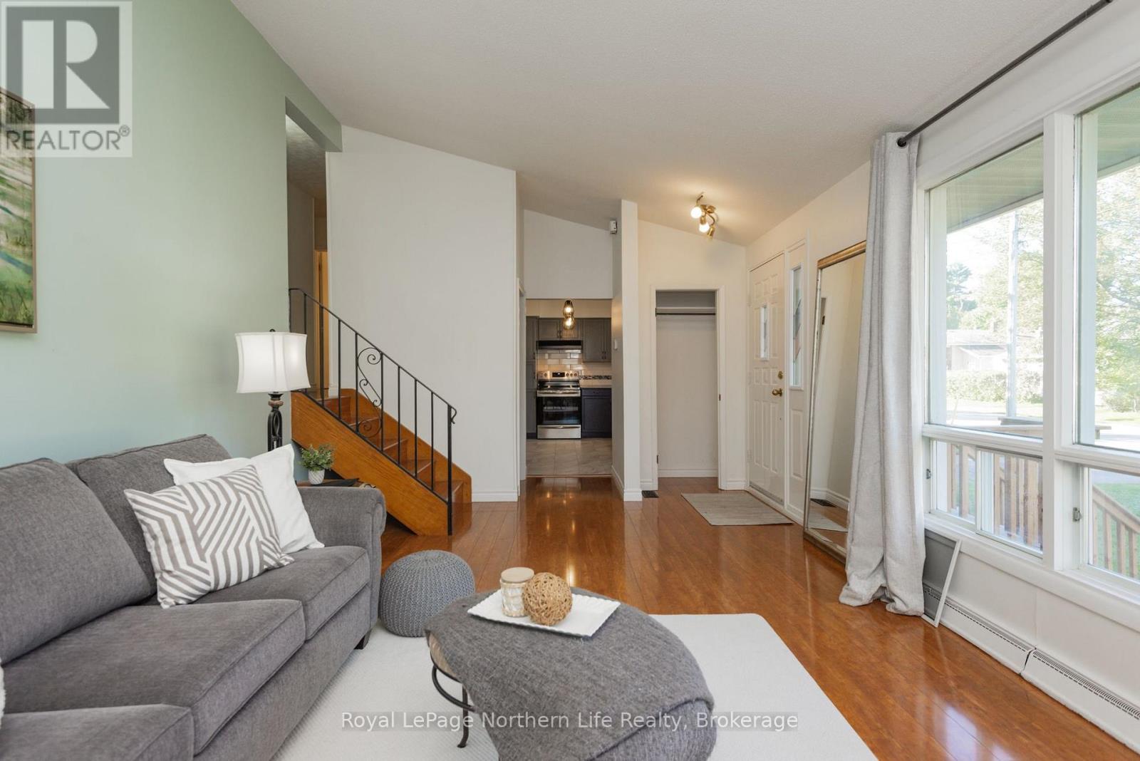 248 LEE AVENUE - Image 11