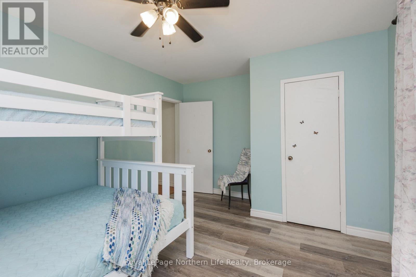248 LEE AVENUE - 23