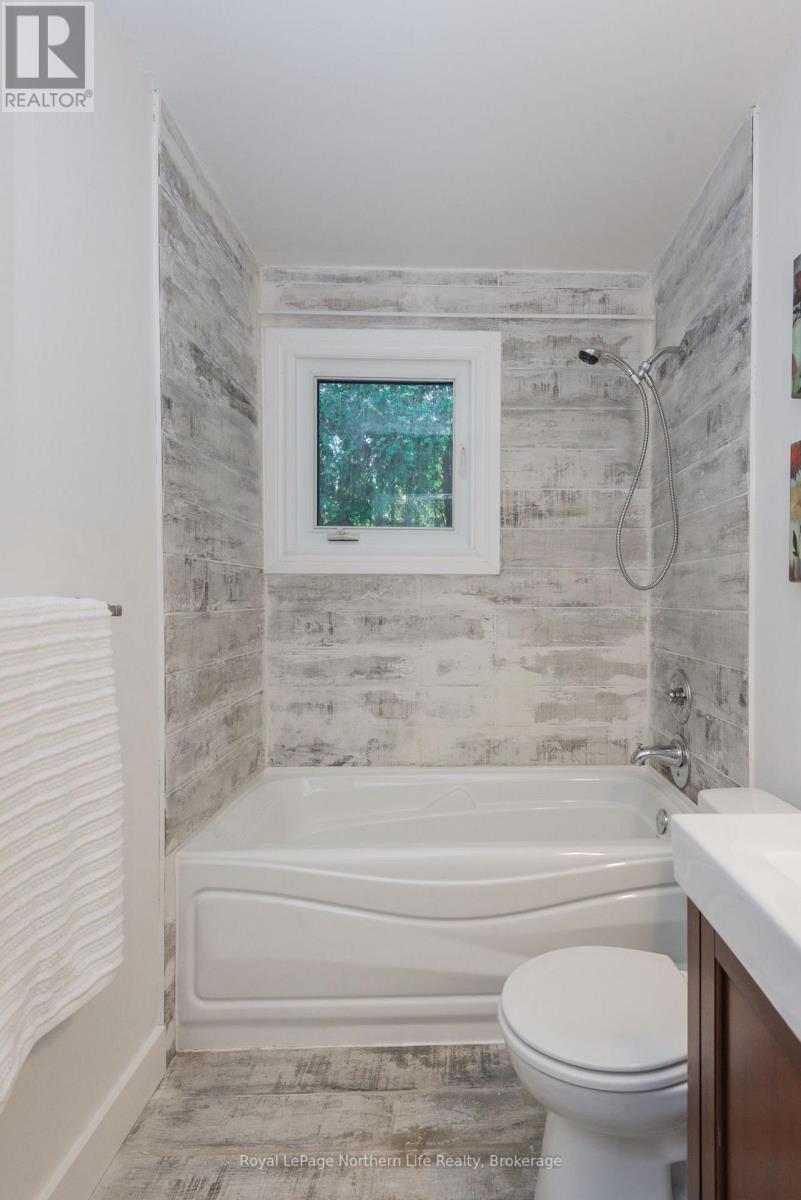 248 LEE AVENUE - 31