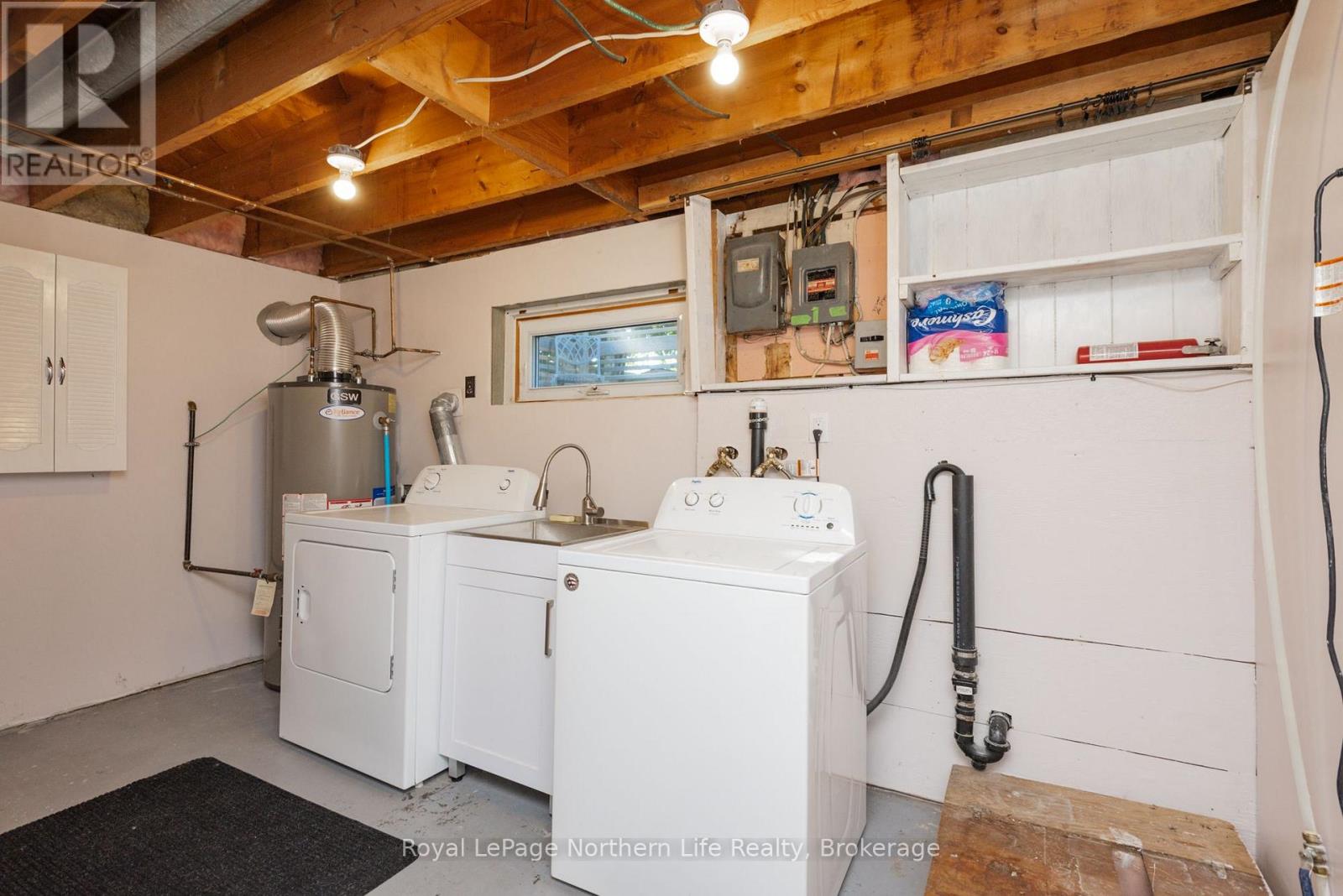 248 LEE AVENUE - Image 39