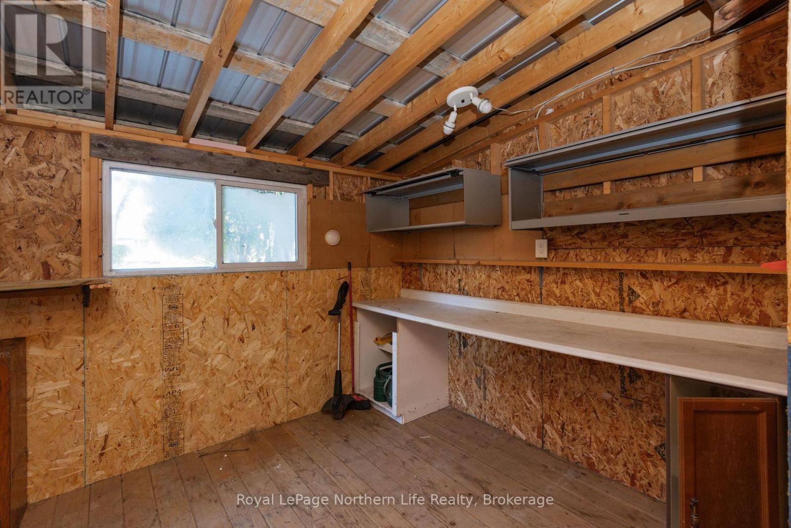 248 LEE AVENUE - 44