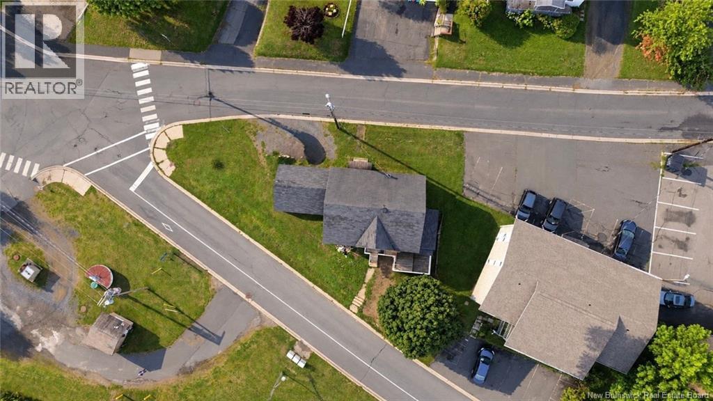 470 Riverside Drive - 10