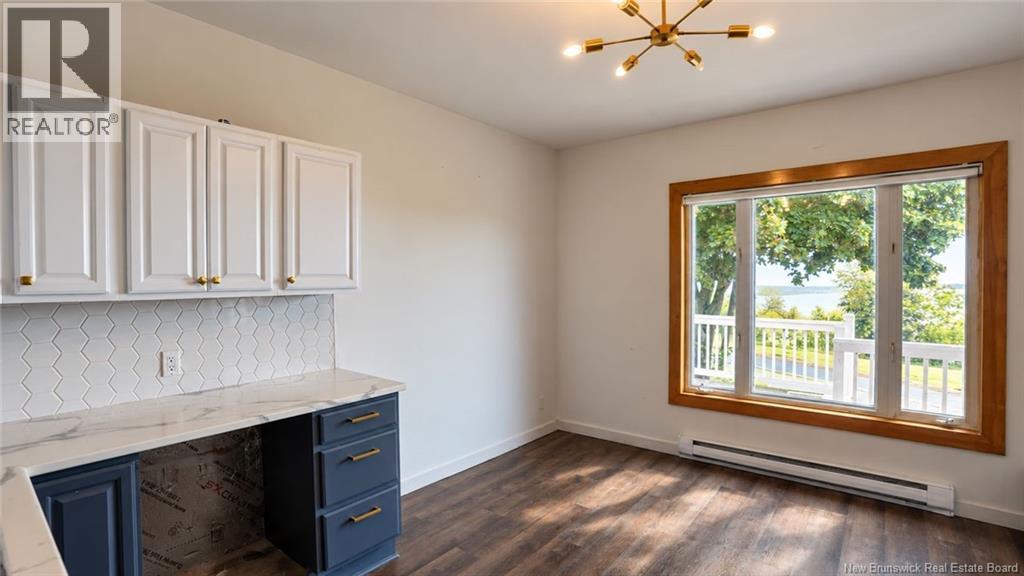 470 Riverside Drive - Image 18