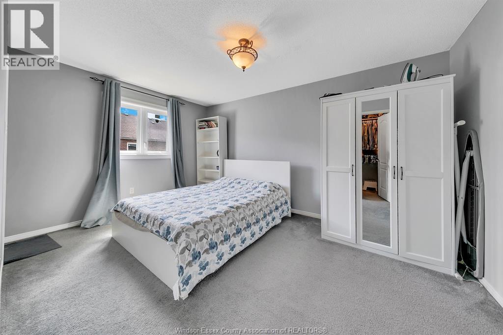 #46 35 TANIA CRESCENT - Image 26
