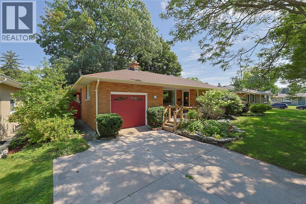 1208 Colborne ROAD - 2