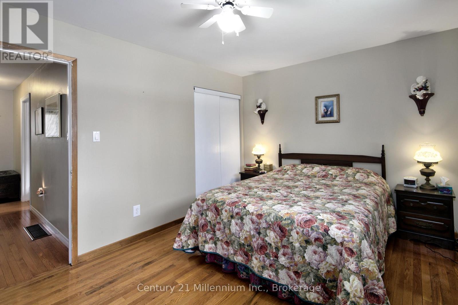 67 EAST STREET E - 24