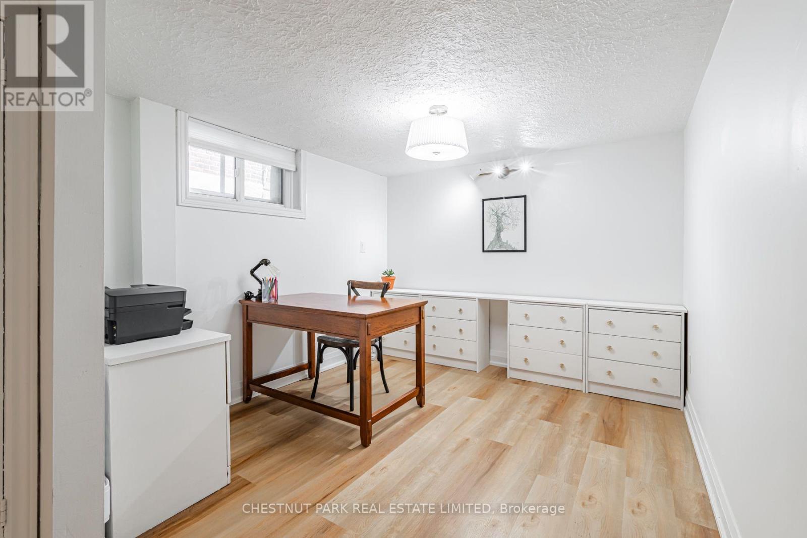 465 OAKWOOD AVENUE - 36