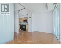 1302 - 126 Simcoe Street, Toronto, ON M5H4E6 Photo 6