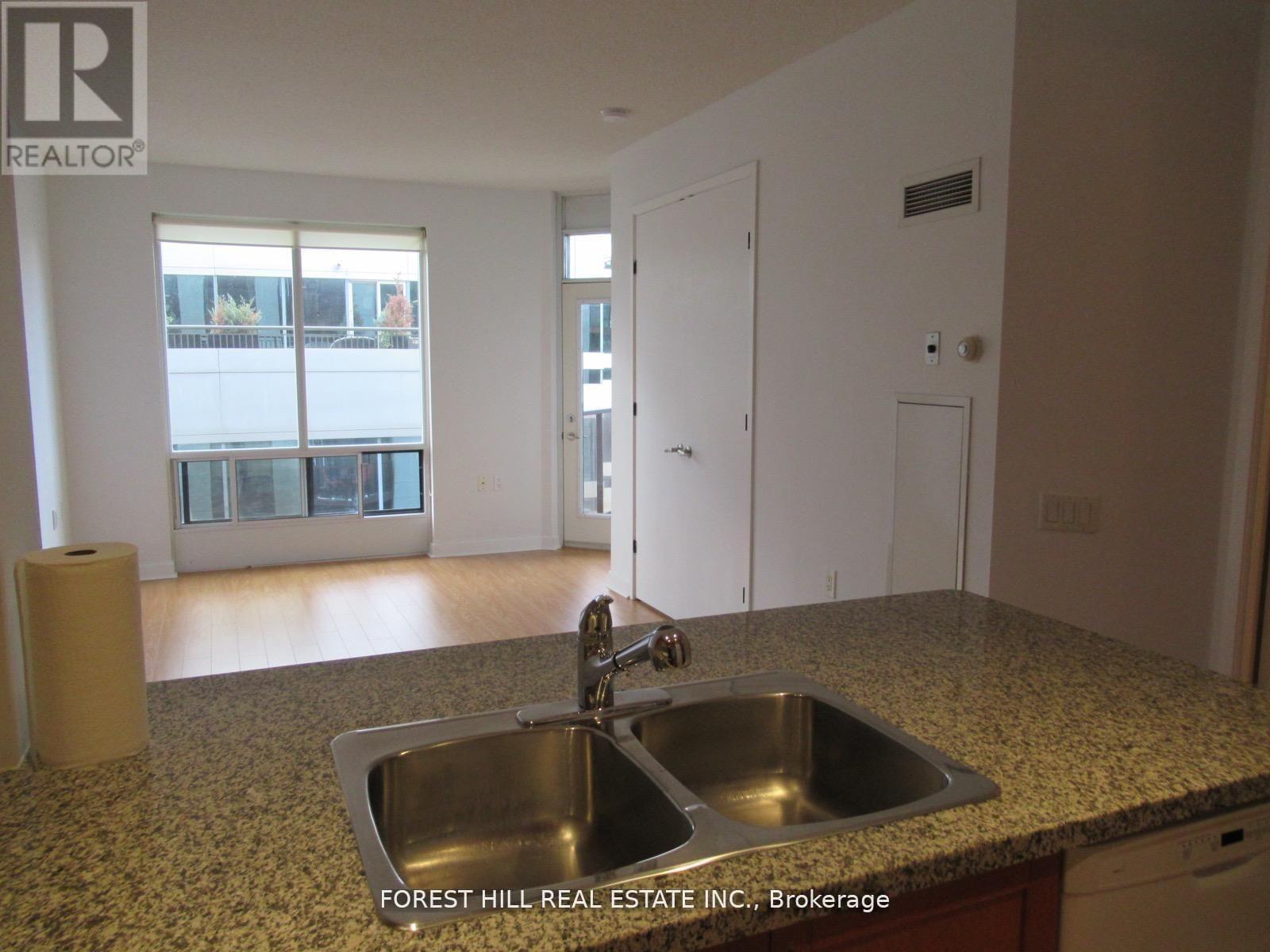 #1808 85 BLOOR STREET E - 6