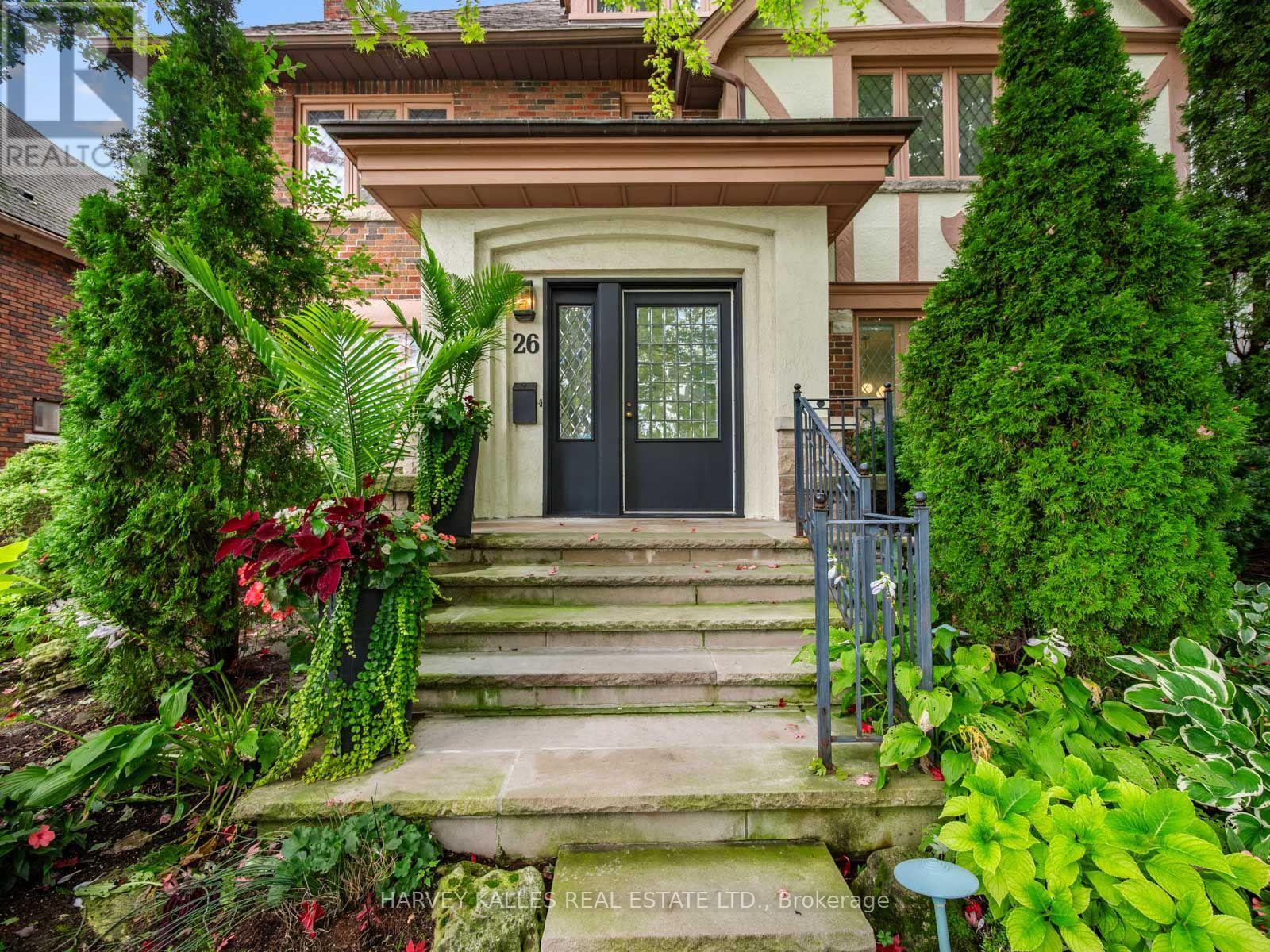 26 VESTA DRIVE - 50