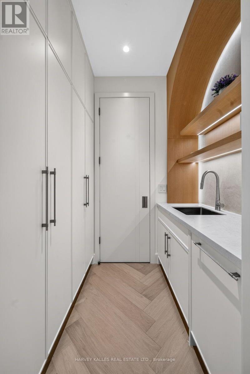 451 CRANBROOKE AVENUE - 10