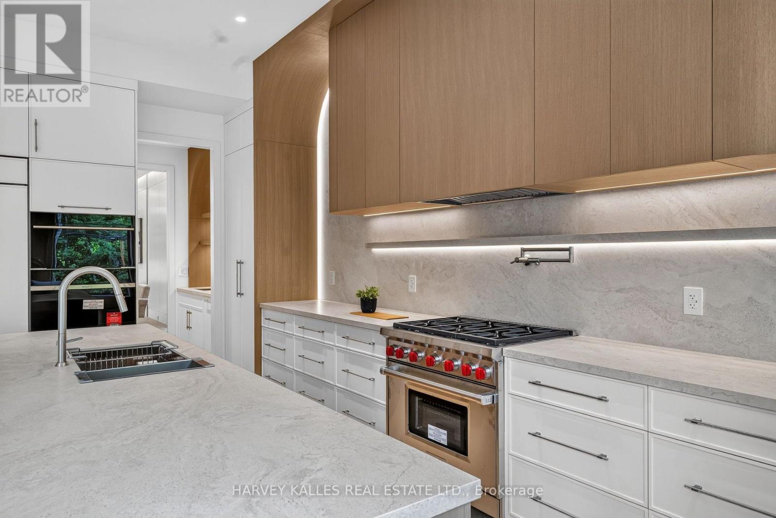 451 CRANBROOKE AVENUE - 9