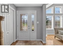 142 Du Golf Street, photo 3