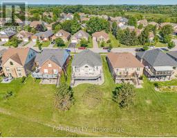 Family room - 219 Waterbury Crescent, Scugog, ON L9L1S5 Photo 8