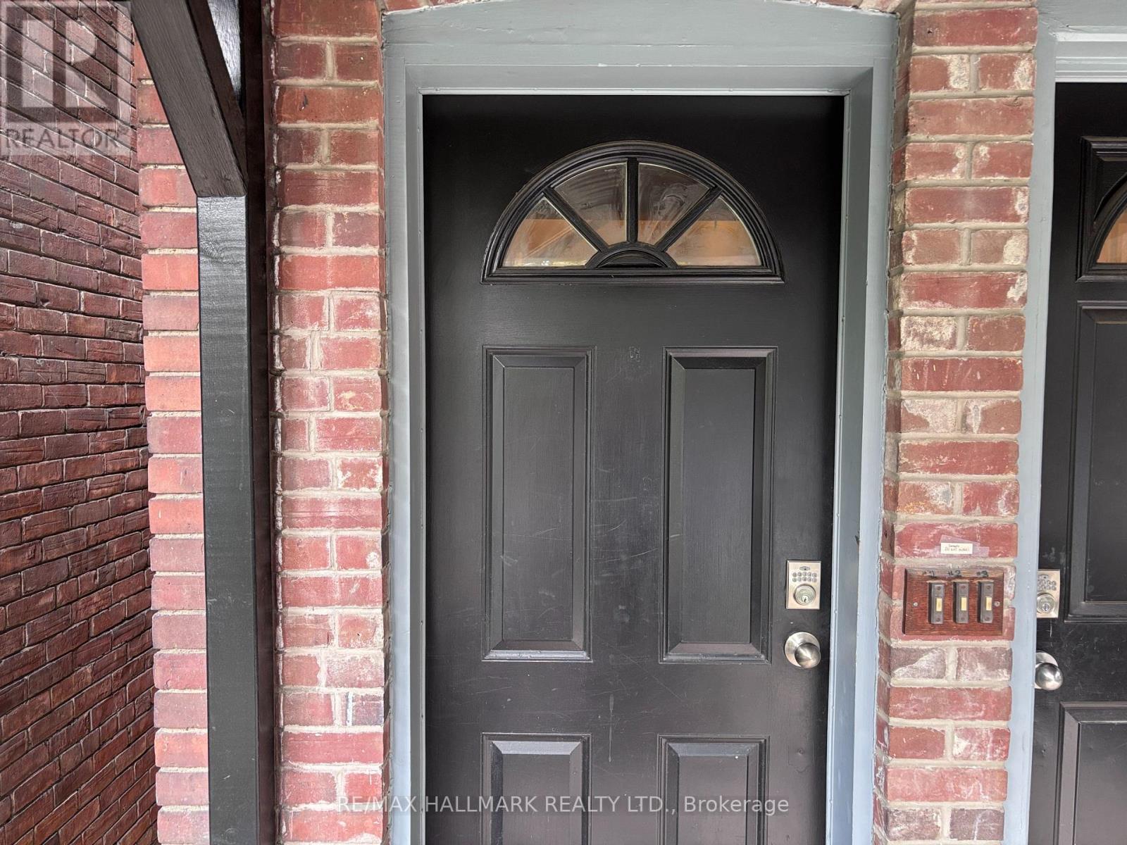 LOFT - 27 DELAWARE AVENUE, Toronto (Palmerston-Little Italy) — photo 4