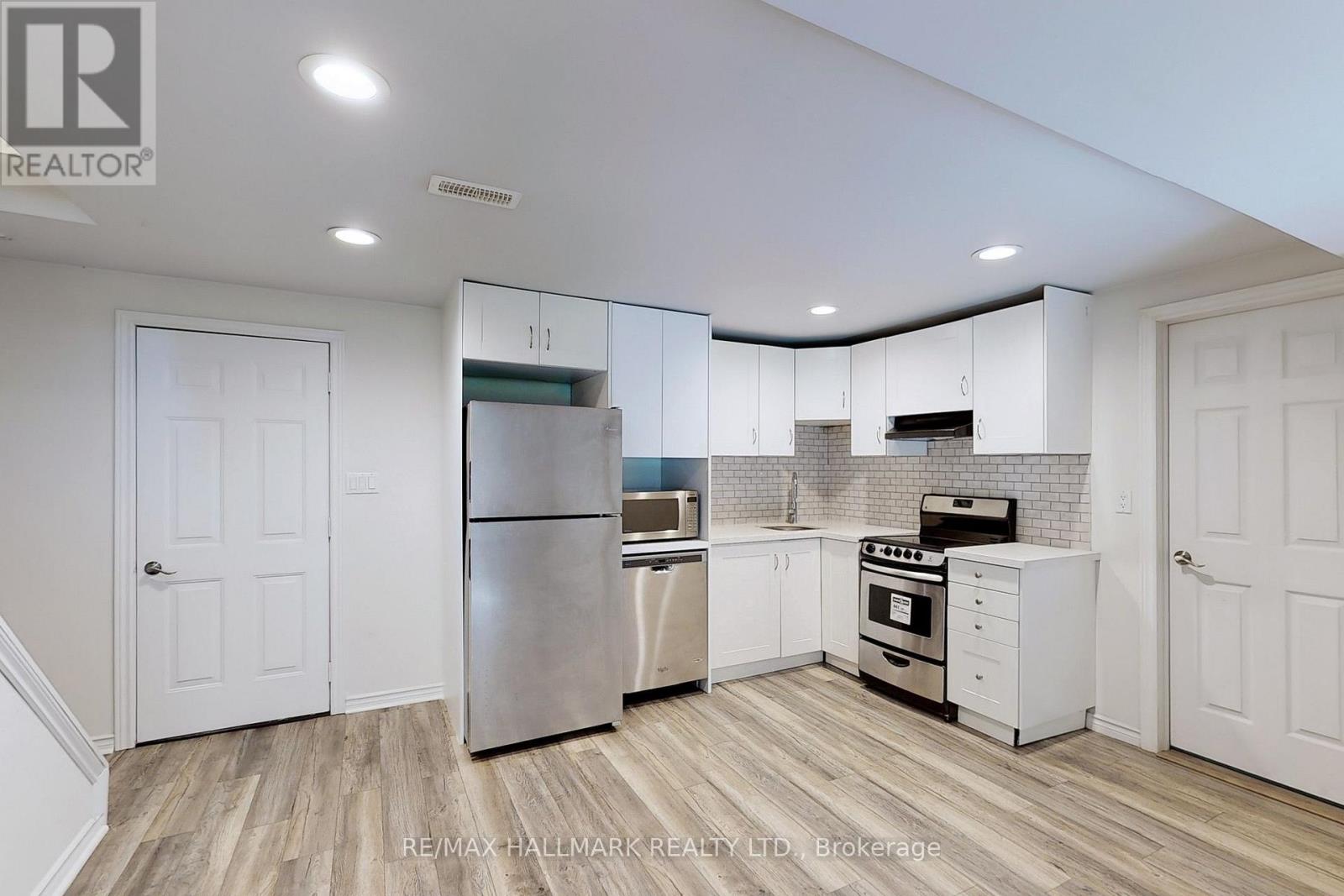 BASEMENT - 63 HILLVIEW DRIVE, Newmarket (Bristol-London) — photo 6