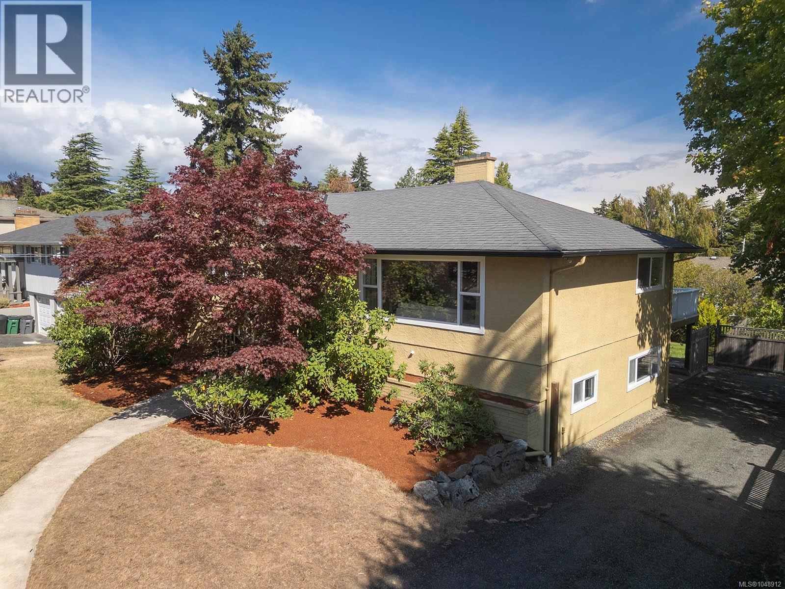 1924 Casa Marcia Cres - Image 3