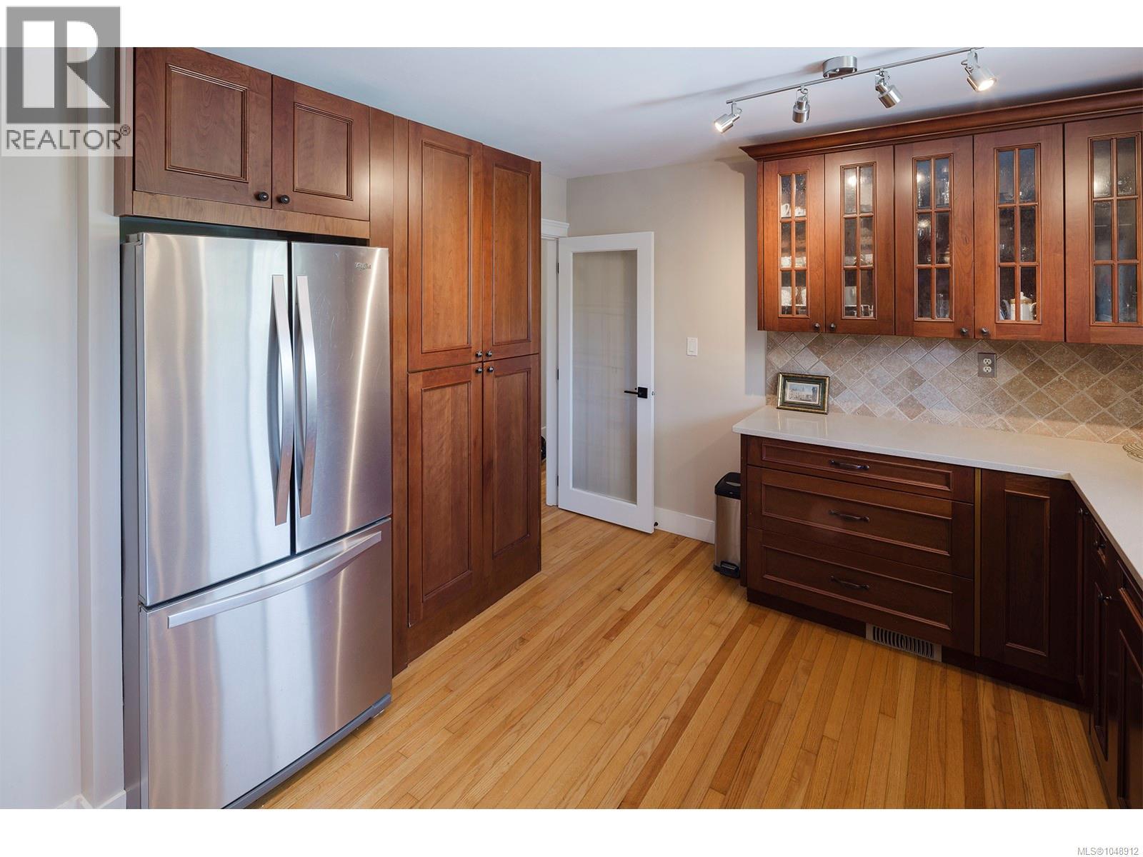1924 Casa Marcia Cres - 11
