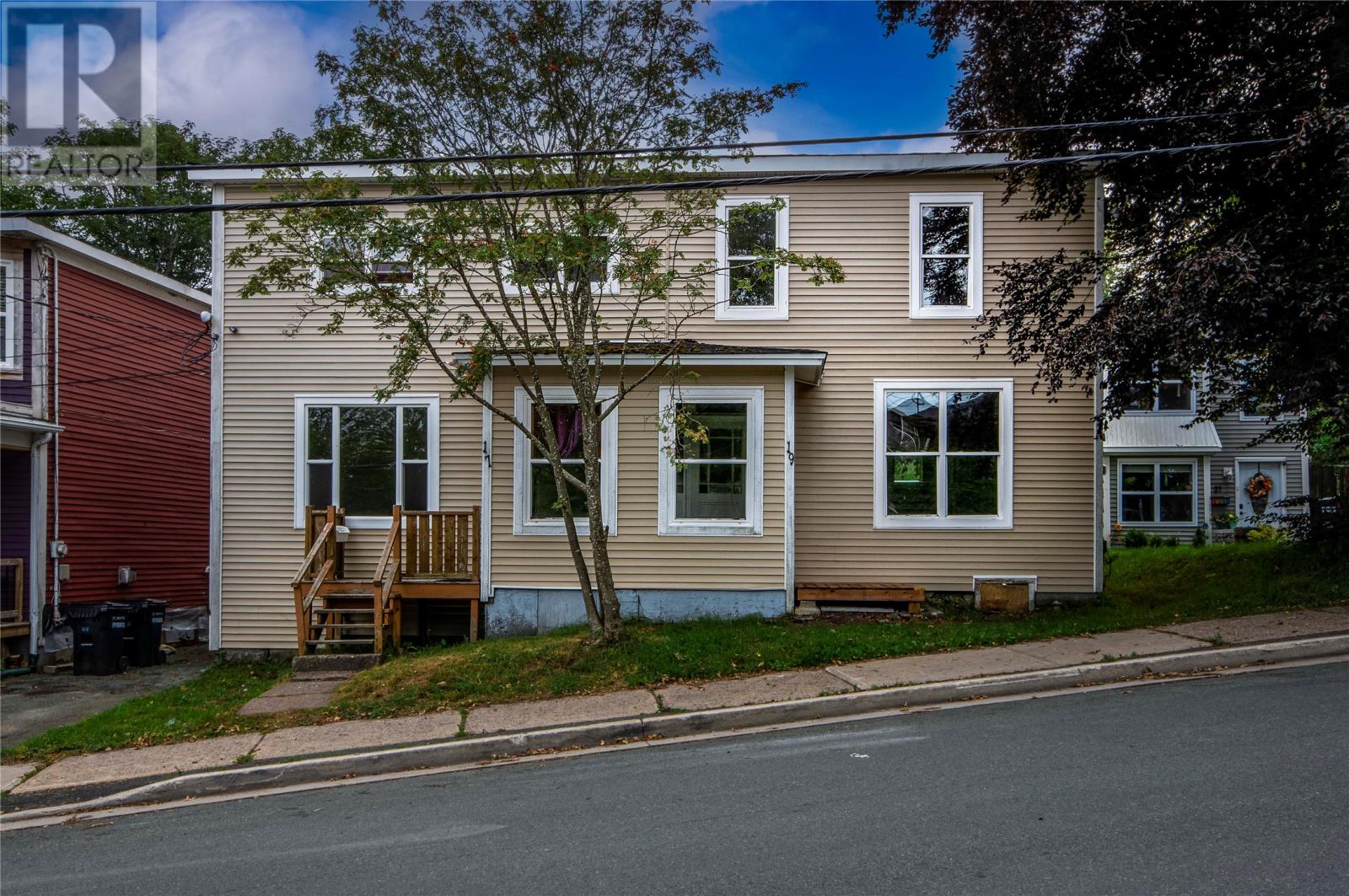 19 Golf Avenue, St. John's — photo 2