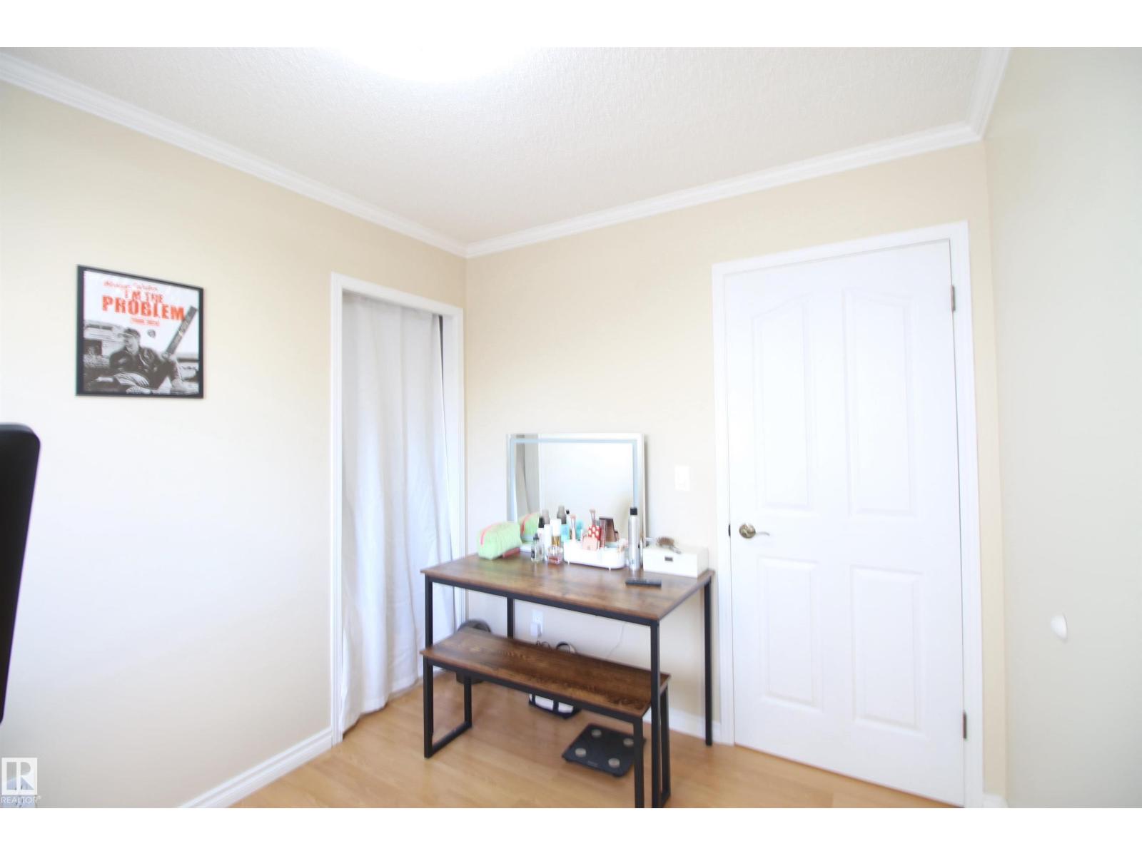 5132 52ave - Image 29