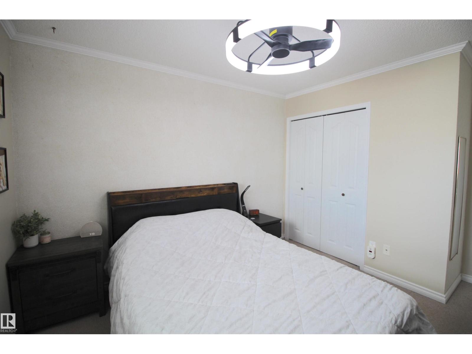 5132 52ave - 34